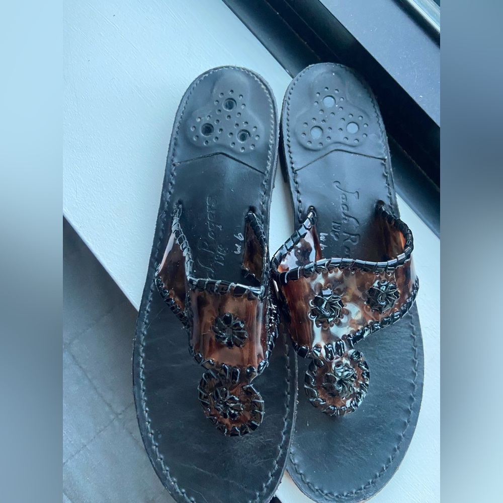 Barely worn jack Rogers tortoise sandal
